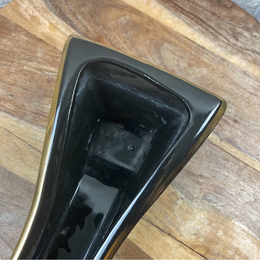 Vintage l 50s Mid-Century Mod Kitsch Glossy Black Gold Trim Long Footed Planter - Picture 11 of 15